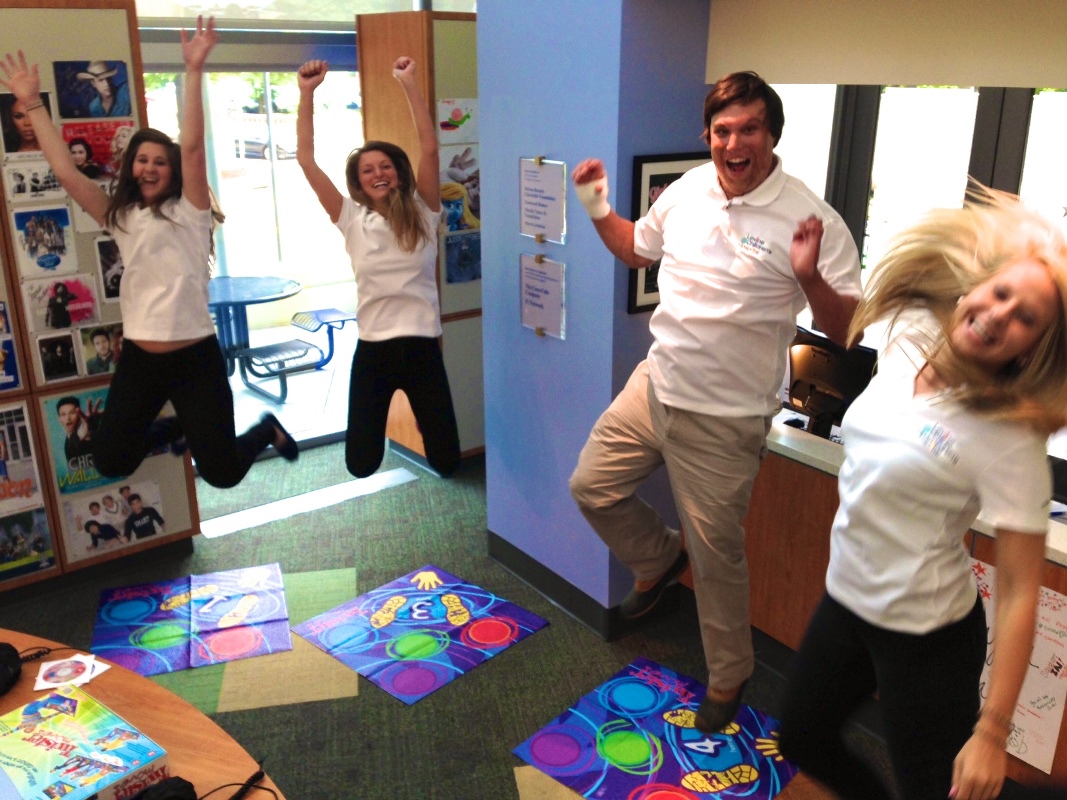 Interns Enjoy Their Time At Seacrest Studios!