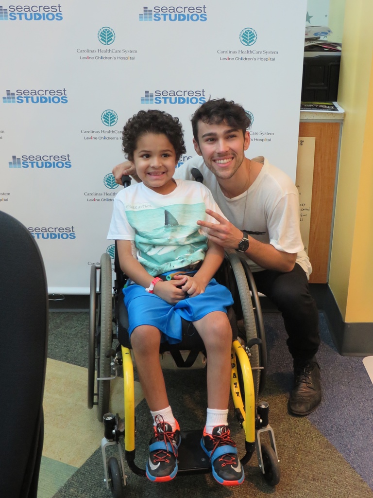 MAX performs at Seacrest Studios