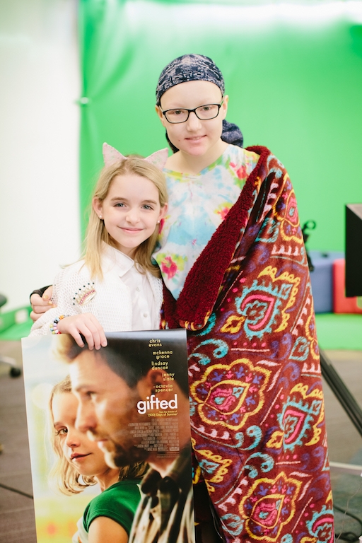 'Gifted' star Mckenna Grace brings joy to Seacrest Studios