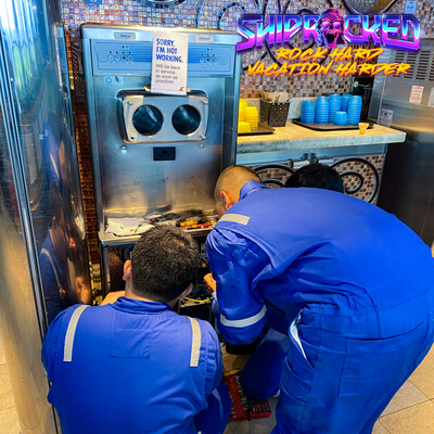 SR25_Day 6_Soft Serve_7918 BUG.jpg SR25_Day 6_Soft Serve_7918 BUG.jpg