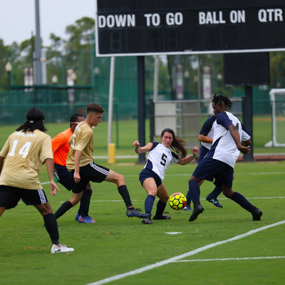 24summer games _ soccer.jpg 24summer games _ soccer.jpg