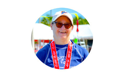 Lindsay Fulop Lindsay was inspired by her family and friends to become a Health Messenger. She enjoys going to the gym and being a role model for other athletes. Health Promotion is her favorite screening for helping athletes learn about healthy habits.