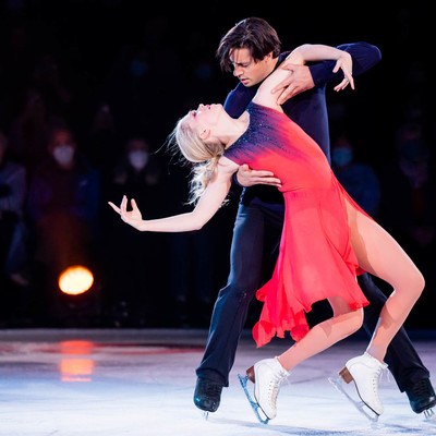 Kaitlyn Weaver & Andrew Poje 