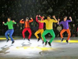 2014 Stars on Ice Tour