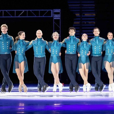 Stars on Ice Cast 