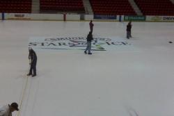 Smuckers Stars on Ice Logo 