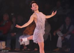 Yuka Sato graces the ice! 