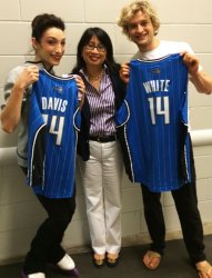 Orlando - Meryl & Charlie receive personalized jerseys