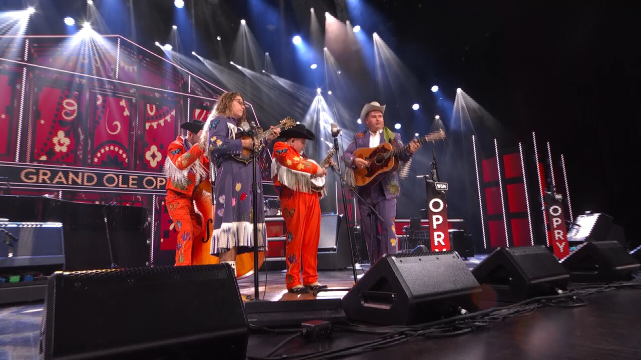 Let All The Girls Know You_re a Cowboy