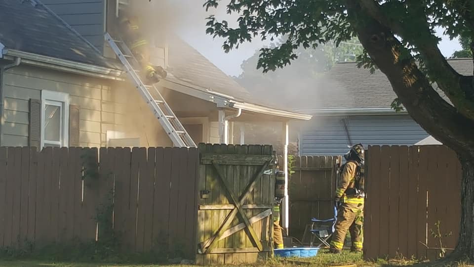 DEVELOPING Crews Battling House Fire on South End of Jasper