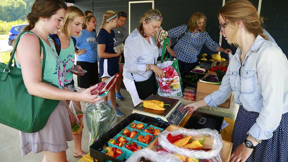 CUE Farm Stand