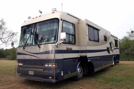 1998 Beaver Marquis Tourmaline 40' Single Slide *FULL BODY PAINT*