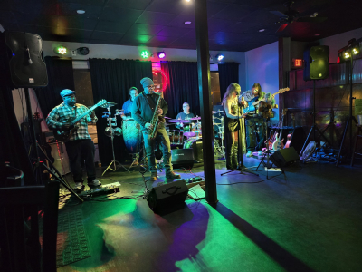 Slapback at 133 club NYE 2025