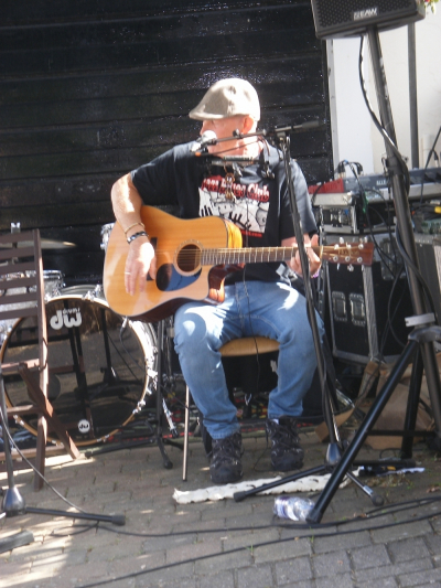 Solo acoustic gig!