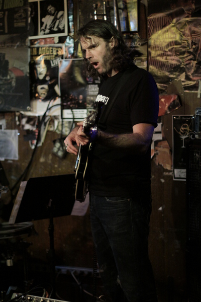 <p> Photo By <a href=