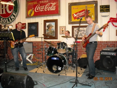 <p>BNB at Othies In Sealy Texas -- Check out our Schedule -- We will be back at Othies once a month starting in Sept 2011. The Hamburgers and Steaks are out of this World !!!!! Serving Ice Cold Shiner Bock along with all your f