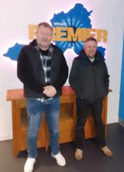 The two Mikes! Our lead vocalist with Wrexham city radio Rickshaw and Full on Friday DJ Mike Venables-(And sometimes our mixing ears!)