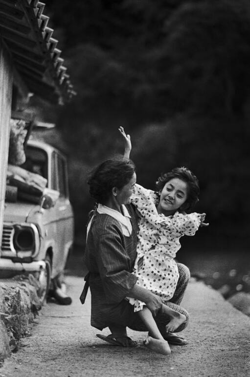 Takeshi Ishikawa: Revisiting Minamata | Black & White Magazine