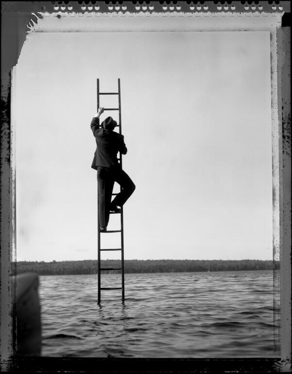 Photo: STEPHEN SHEFFIELD: IN SEARCH OF THE EVERYMAN photo no. 4