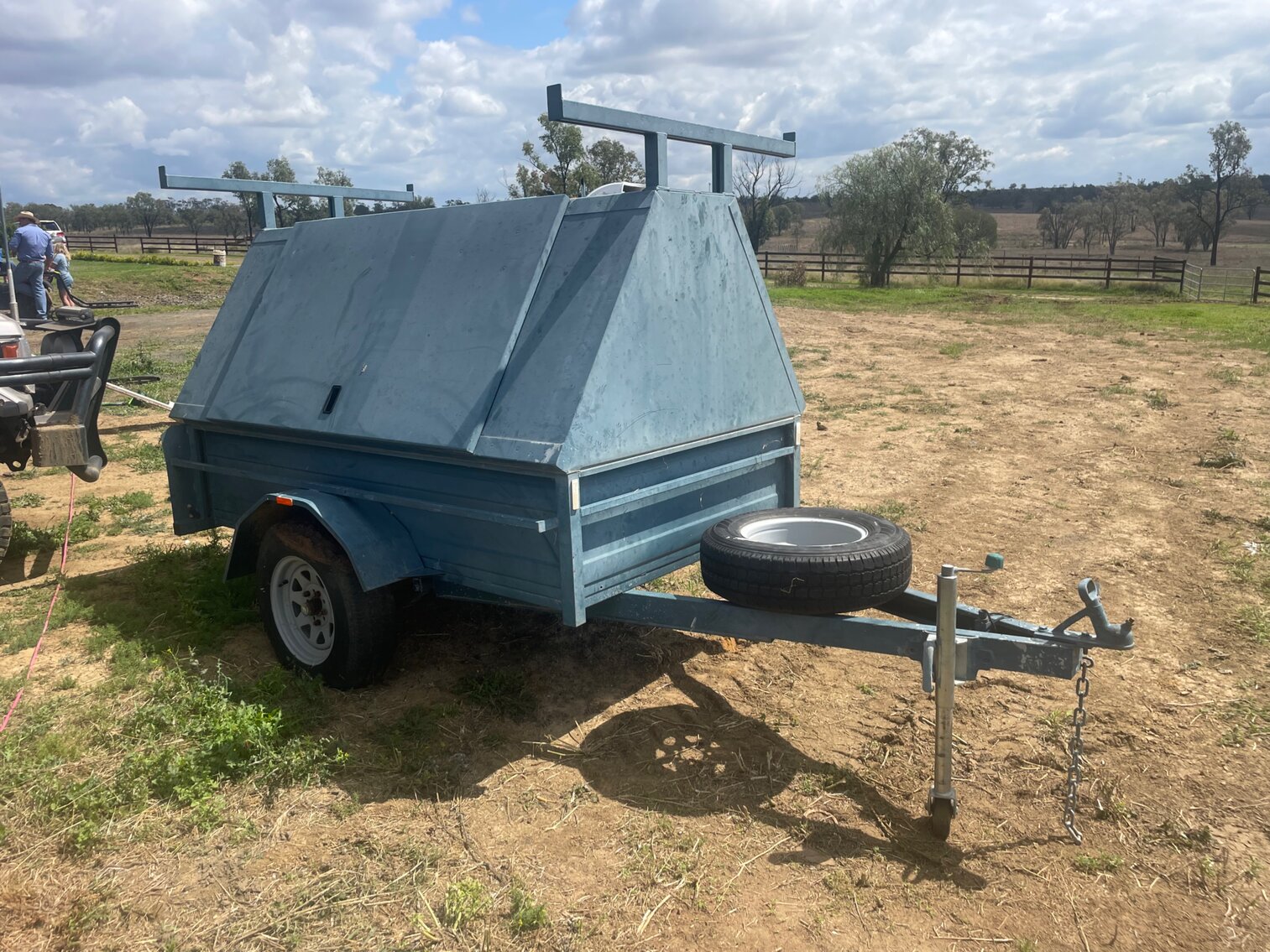 2013 TRAILERS 2000 S5L7 TANDEM AXLE ENCLOSED BUILDERS TRAILER - INJUNE QLD