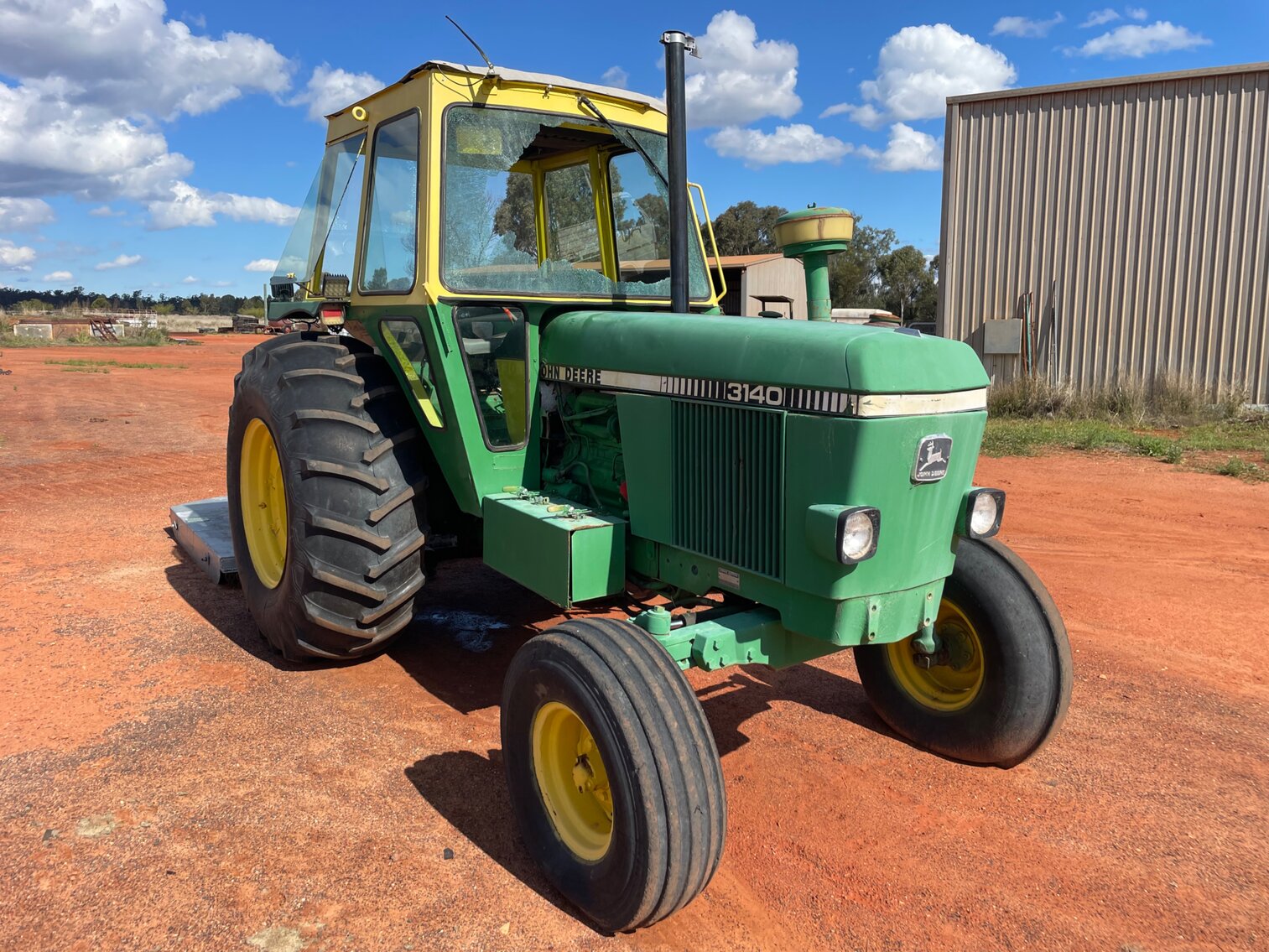 JOHN DEERE 3140 4X2 TRACTOR - CHINCHILLA QLD