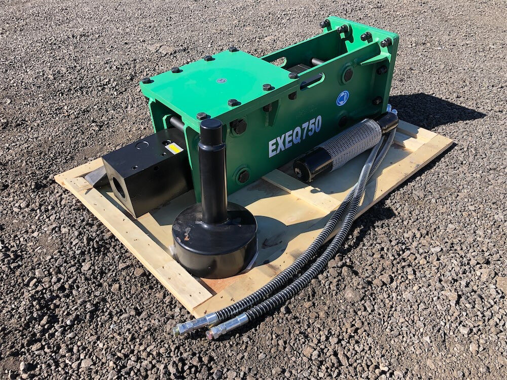 2022 UNUSED HYDRAULIC 750 SKID STEER POST DRIVER