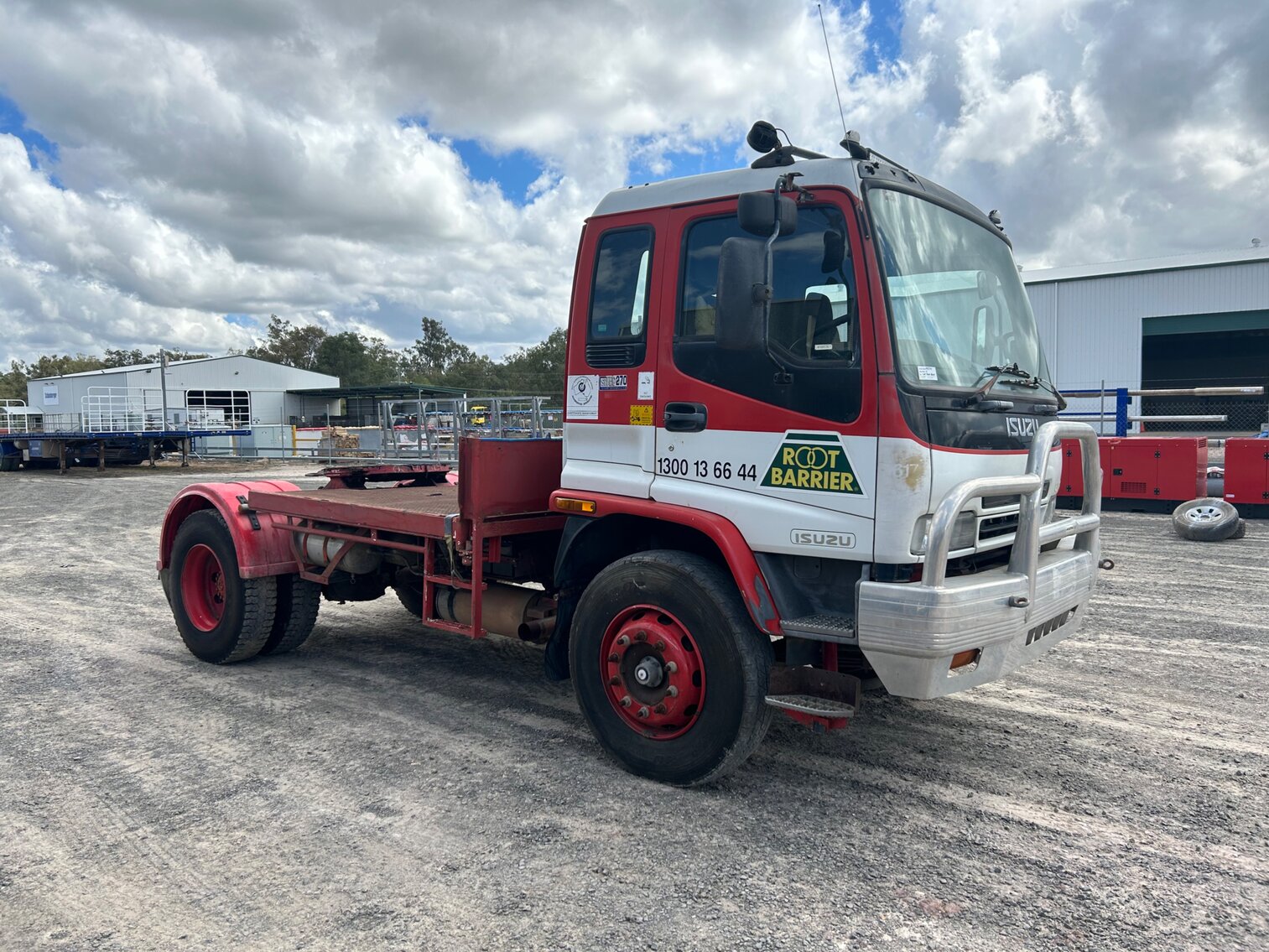 2001 ISUZU FY GVR 4X2 PRIME MOVER