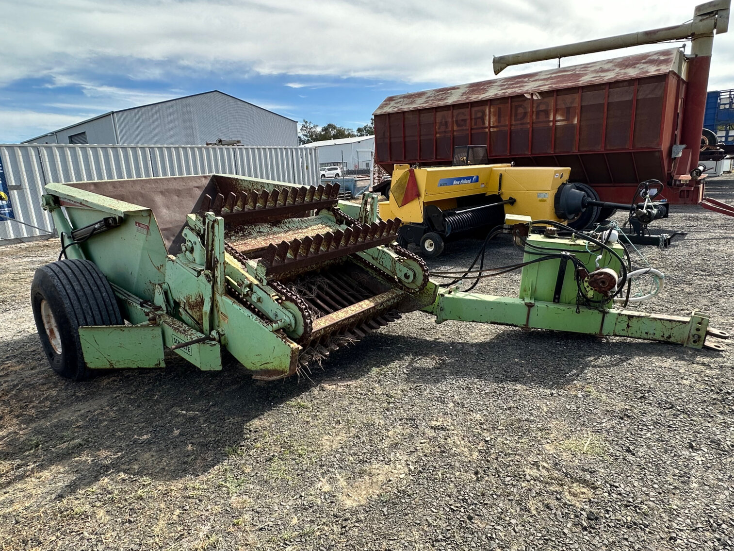 SCHUTE JUMBO 320 ROCK PICKER