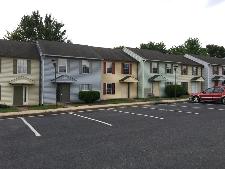 Image for SOLD! $187,000: 3 Townhouses in Madison Manor