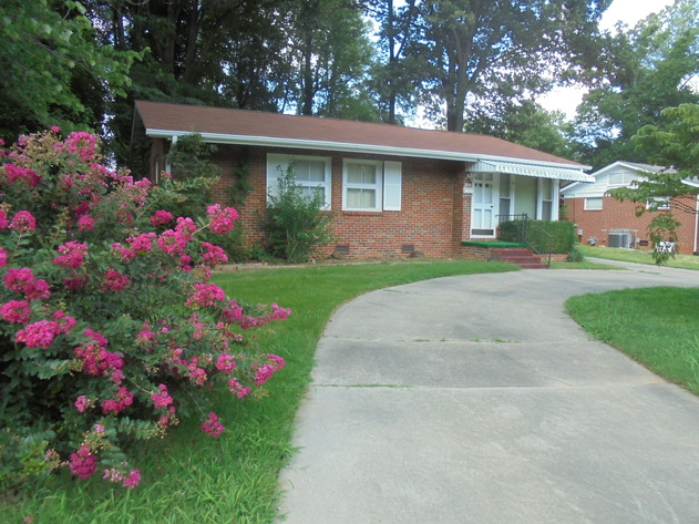 Image for REAL ESTATE AUCTION~UNDER CONTRACT