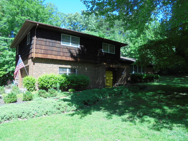 Image for Real Estate (House w/1.4 AC  & 13.75 AC) & Personal Property Estate Auction (Deceased)