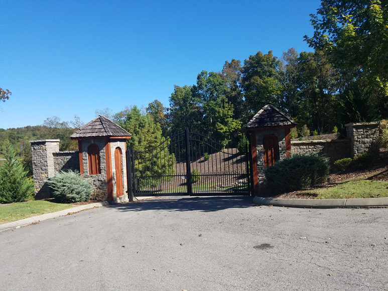 Image for Multi Lot Lakefront Property Auction