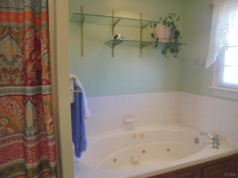 Image for 109 Eastwind Dr Forrest, VA 24551