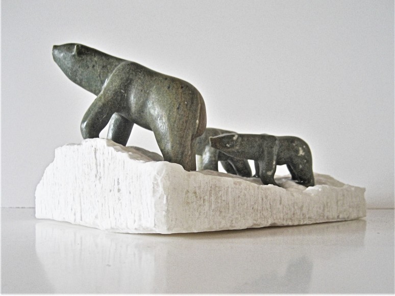 Image for INUIT CARVING CANADIAN NORTH CREATIONS