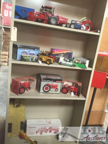 Image for Weathered and Treasured Antique Store Auction