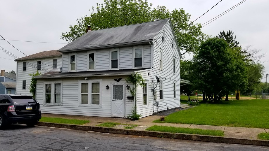 Image for Real Estate Auction - Duplex in Middletown