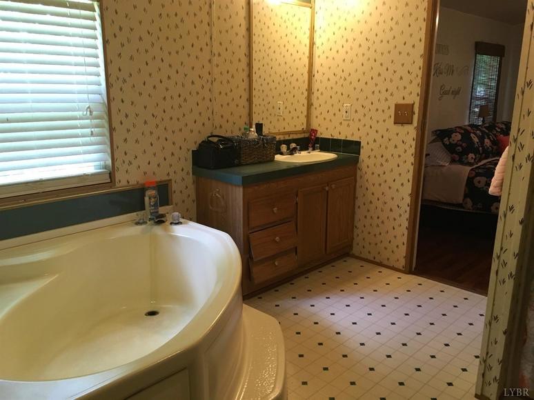 Image for 2068 Carters Mill Rd Huddleston, VA 24104