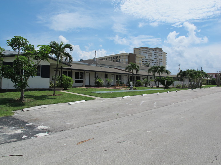 Image for On-Site Real Estate Auction of the “Oasis by the Sea” Apartment Building