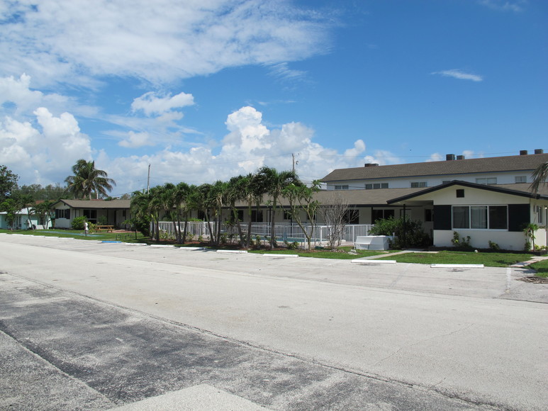 Image for On-Site Real Estate Auction of the “Oasis by the Sea” Apartment Building