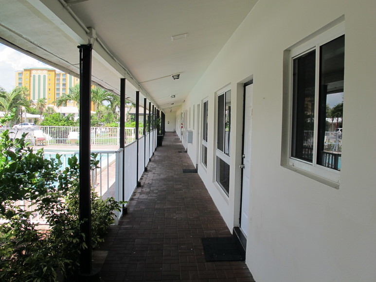 Image for On-Site Real Estate Auction of the “Oasis by the Sea” Apartment Building