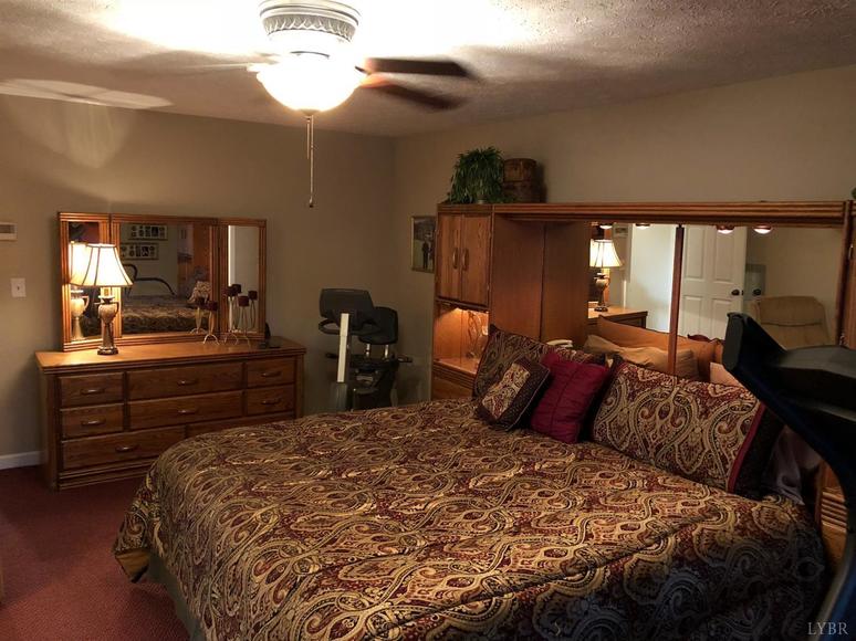 Image for 223 Gartin Place, Madison Heights, Va 24572