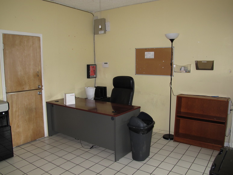 Image for On-Site Real Estate Auction of the “Oasis by the Sea” Apartment Building