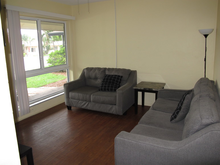 Image for On-Site Real Estate Auction of the “Oasis by the Sea” Apartment Building