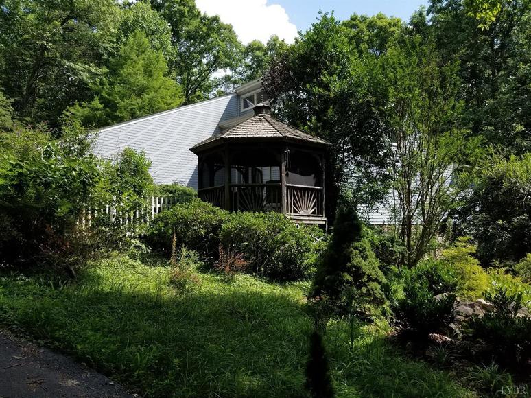 Image for 300 Robinson Drive, Lychburg, VA 24502