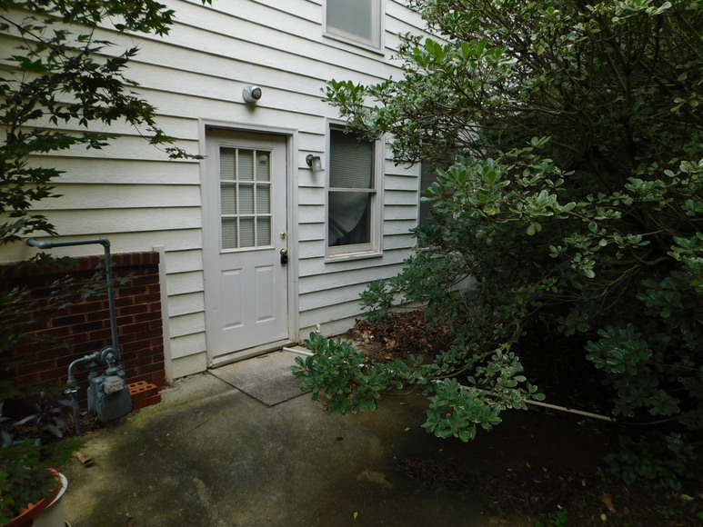 Image for Residential House in Deer Creek Subdivision - Bankruptcy Case #18-00722-CW3-7, Stone Mountain, GA