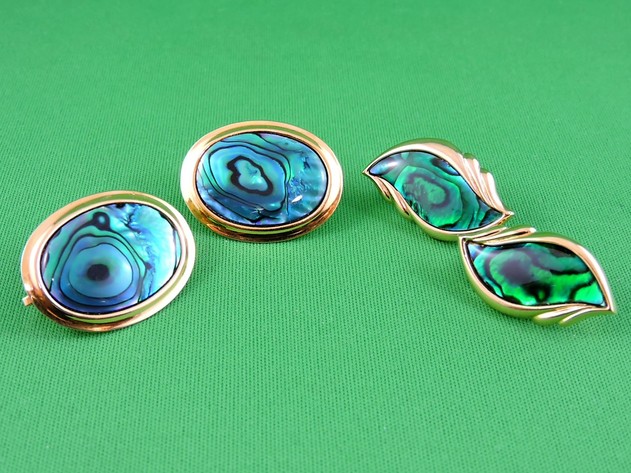 Image for SECOND CHANCE THRIFT STORE CARLYLE SELECT