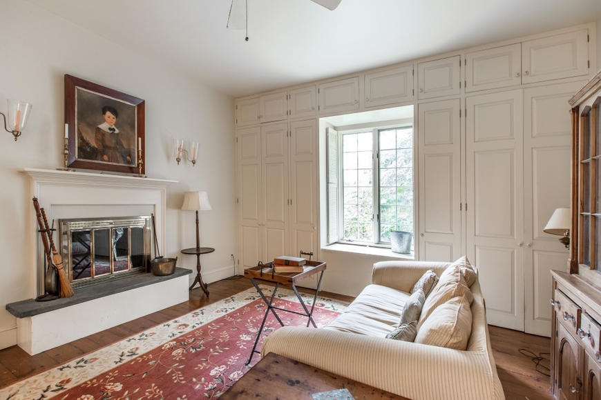 Image for Alderfer Online - River Road Estate Features Antique & High Quality Furnishings, Primitives, Artwork, Books, Asian Decoratives, Brass, Copper, China & Glassware, Garden Accessories & Much More - New Hope, PA: Closing 8-16-18