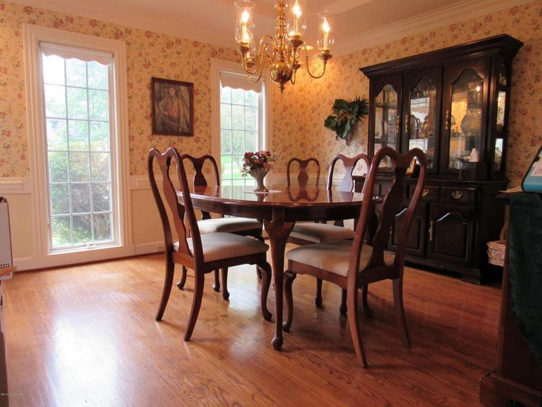 Image for Online Downsizing Auction in Prospect