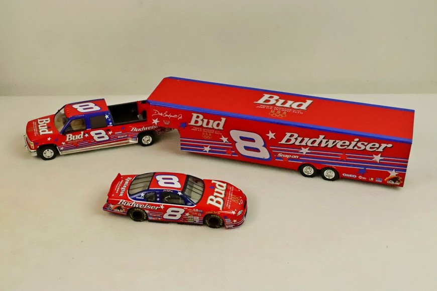 Image for Baseball and Sports Memorabilia, Toys, and Trading Cards - Online Only Auction