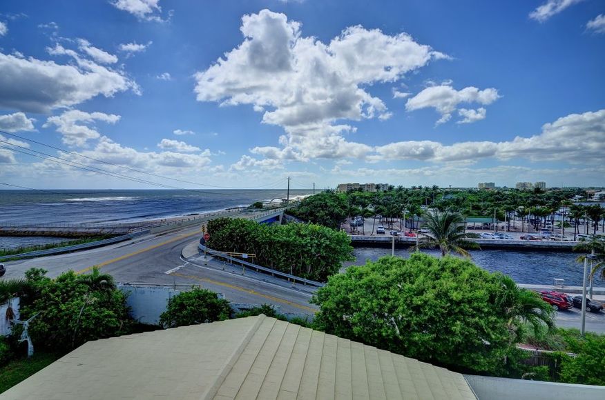 Image for Ocean to Intracoastal Luxury Estate Home in Manalapan, Florida